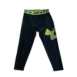 Under Armour Boys Black Bright Green Fitted 3/4 Length Tights Size YLG